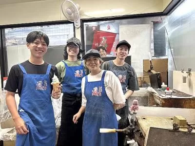 江の島名物「丸焼きたこせんべい」の販売staff★未経験ＯＫ